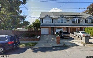 176 Sand Ln, Staten Island, NY 10305