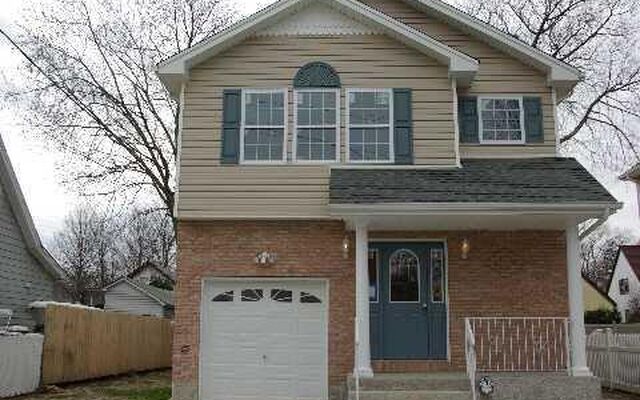 1764 Browning St, North Baldwin, NY 11510