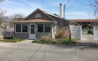 177 Baylawn Ave, Copiague, NY 11726