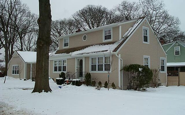 1772 Henry Rd, Merrick, NY 11566