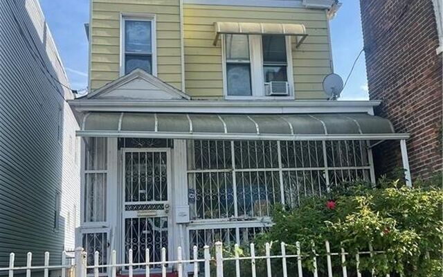 1790 E 174th St, Bronx, NY 10472 (Porch)