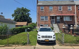 17911 Eveleth Rd, Jamaica, NY 11434