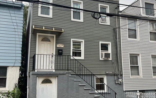 18-27 26th Ave, Astoria, NY 11102