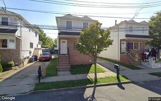 18 Forest Ct, Staten Island, NY 10303