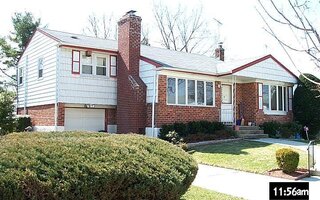 18 Hillary Ln, Westbury, NY 11590