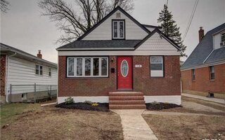 18 Kane Ave, Hempstead, NY 11550