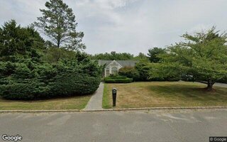 18 Manorage Rd, Manorville, NY 11949