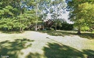 18 Old Neck Ct, Manorville, NY 11949