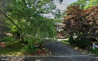18 San Juan Dr, Ronkonkoma, NY 11779