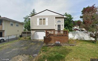 18 West Dr, Ronkonkoma, NY 11779