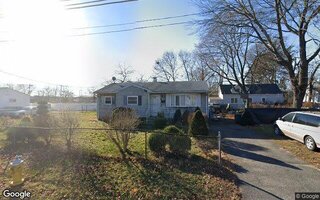 18 Winter Ave, Wyandanch, NY 11798