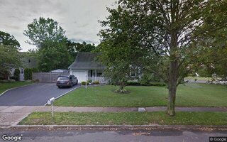 18 Yardley Ln, Nesconset, NY 11767