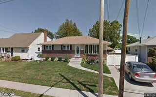 180 11th St, Bethpage, NY 11714