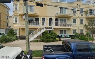 180 Bch 101st St #3C, Rockaway Park, NY 11694