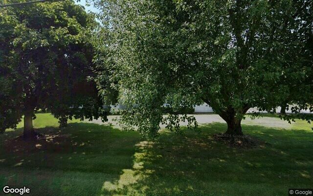 181 Deep Hole Rd, Calverton, NY 11933