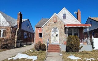 182-21 143rd Ave, Springfield Gardens, NY 11413