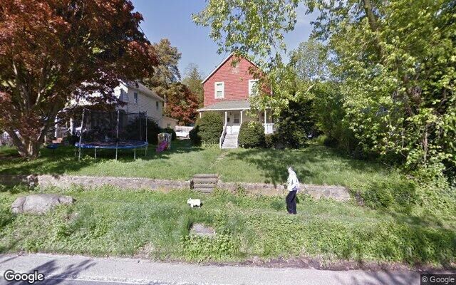 182 Woodhull Rd, Huntington, NY 11743