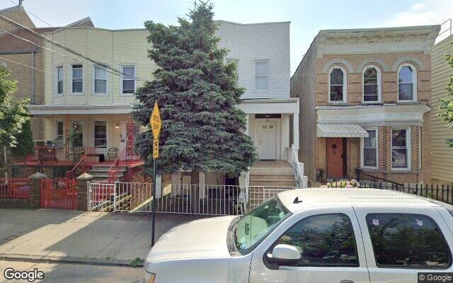 1821 Holland Ave, Bronx, NY 10462