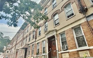 1822 Putnam Ave, Ridgewood, NY 11385