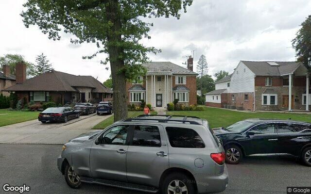 184-49 Midland Pkwy, Jamaica, NY 11432