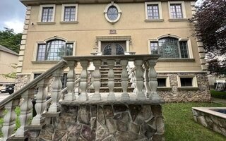 1841 Richmond Rd, Staten Island, NY 10306
