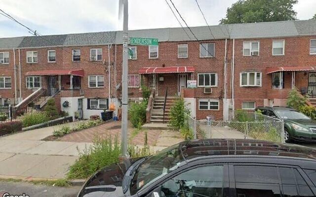 186-01 Henderson Ave, Hollis, NY 11423