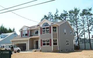 187 N Herman Ave, Bethpage, NY 11714