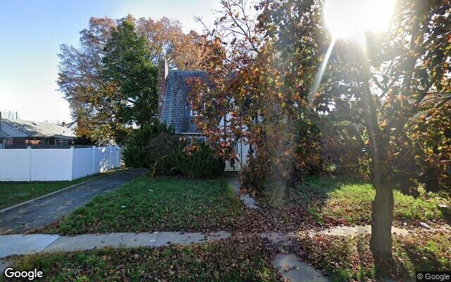 188 Independence Ave, Freeport, NY 11520