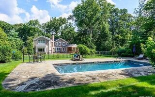 1884 Muttontown Rd, Muttontown, NY 11791