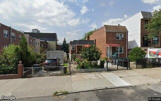 19-24 24th Ave, Astoria, NY 11102