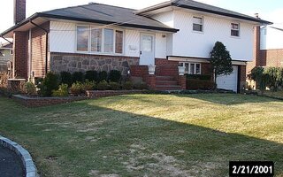 19 Chance St, Hicksville, NY 11801