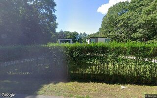 19 Fernwood Rd, Wainscott, NY 11975