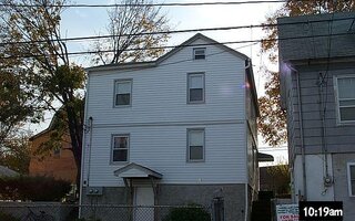 19 Frederick Ave, Elmont, NY 11003