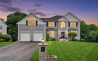 19 Grand View Ter, Chester, NY 10918
