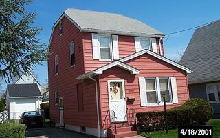 19 Henry St, Williston Park, NY 11596