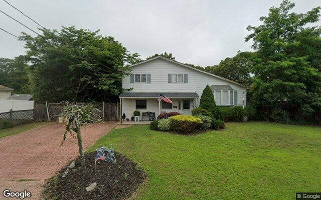19 Kuebler St, Blue Point, NY 11715 (House View)