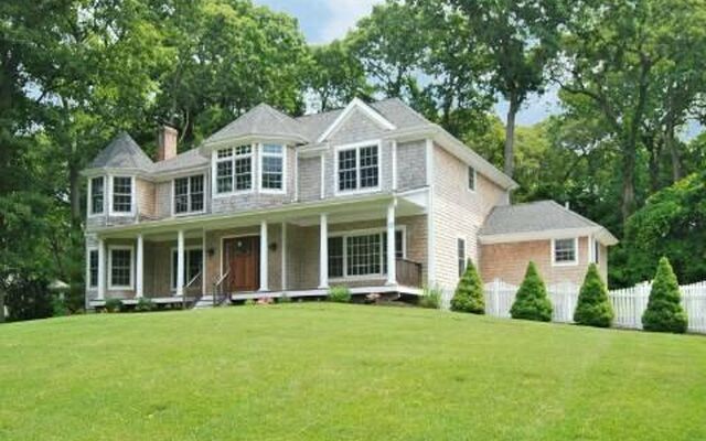 19 Night Heron Dr, Stony Brook, NY 11790