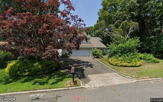 19 Nixon St, Farmingville, NY 11738