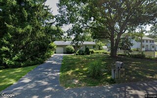 19 Park Ave, Shirley, NY 11967