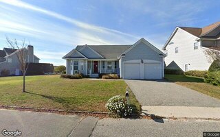 19 Tyler Dr, Riverhead, NY 11901
