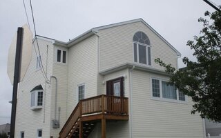 190 East Ave, Freeport, NY 11520