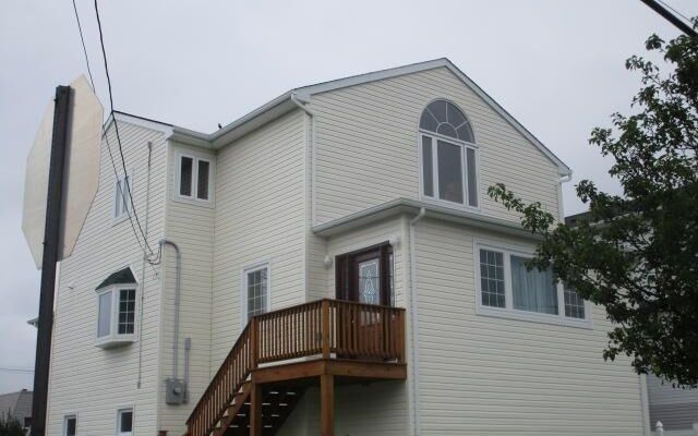 190 East Ave, Freeport, NY 11520