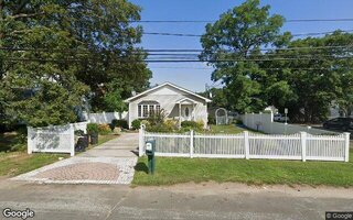 190 Pacific St, Copiague, NY 11726