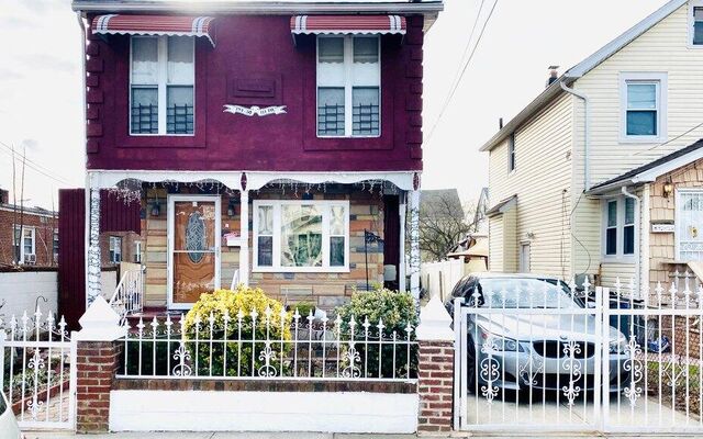 194-50 114th Dr, Saint Albans, NY 11412
