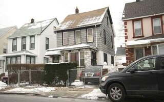 194-50 Murdock Ave, Saint Albans, NY 11412