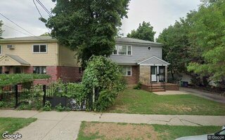 195-27 Carpenter Ave, Hollis, NY 11423