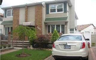 195 Annadale Rd, Staten Island, NY 10312