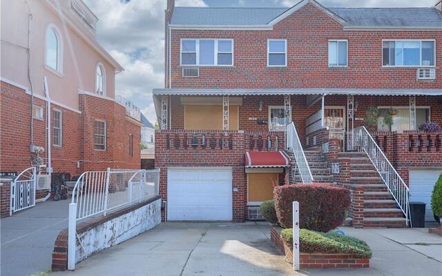 195 Bay 7th St, Brooklyn, NY 11228 (Porch)