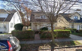 196 E Seaman Ave, Freeport, NY 11520