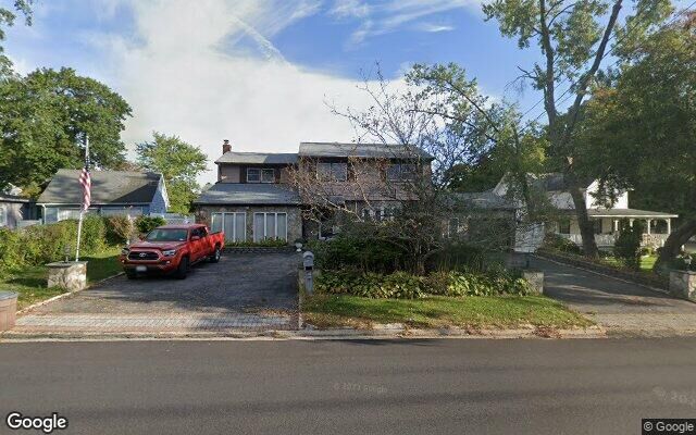197 Hunter Ave, North Babylon, NY 11703